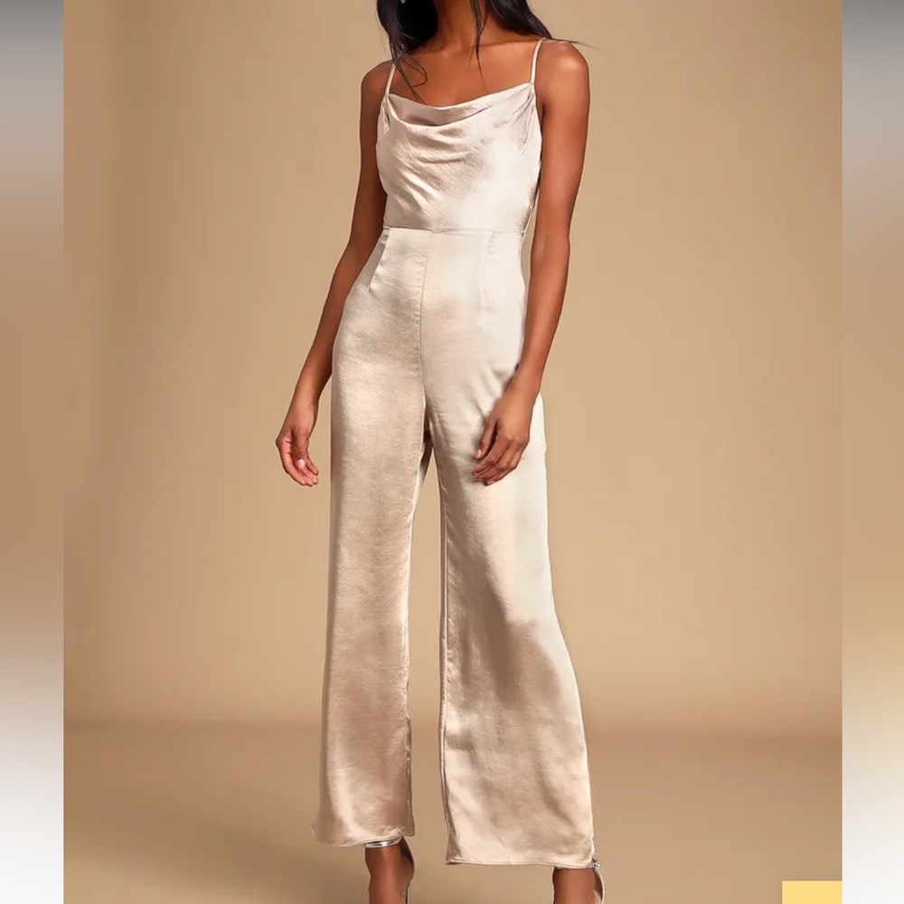 NWT Lulus “Perfect night champagne satin cowl neck culotte jumpsuit” Size M
